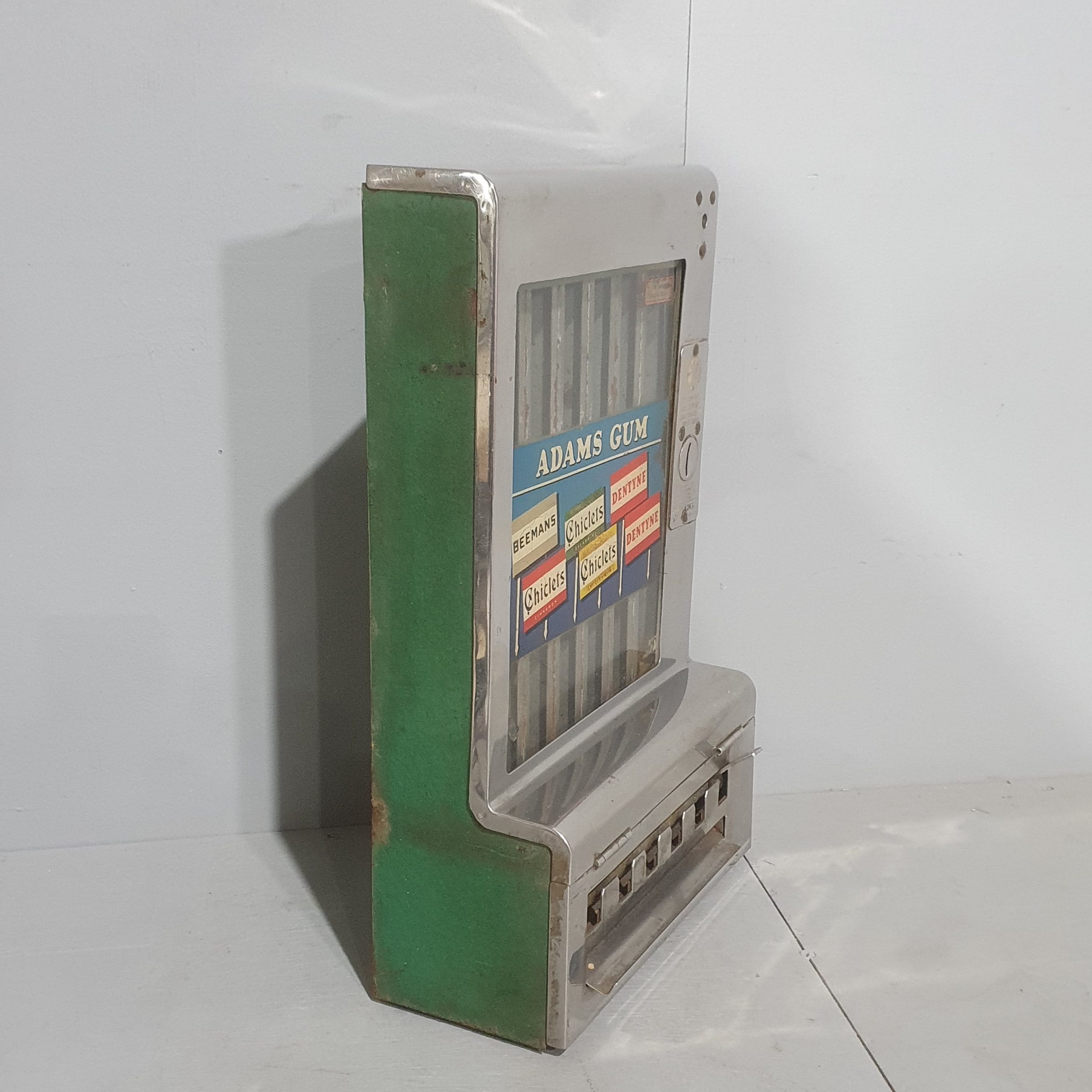 Mills Adams Gum Machine 4 Column Replacement Lock and Key Set Tab Gum  Machine
